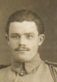 Pierre-Marie MAC&Eacute; militaire visage