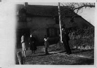 Mamie grand-m&egrave;re maman inconnu au Mesnil en Plerguer